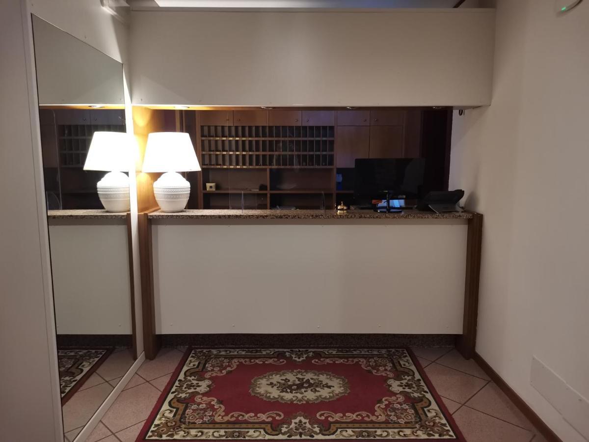 Sunlake Hotel Рива-дель-Гарда Екстер'єр фото