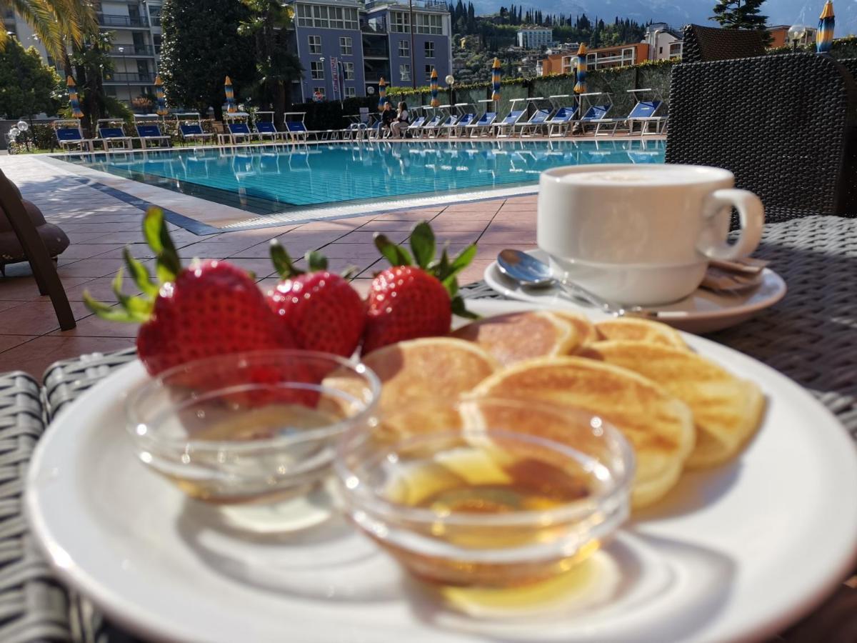 Sunlake Hotel Рива-дель-Гарда Екстер'єр фото